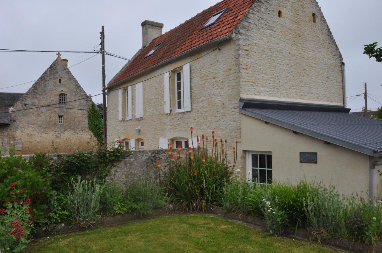 Le Petit Clos Du Bessin Longues-sur-Mer Ngoại thất bức ảnh