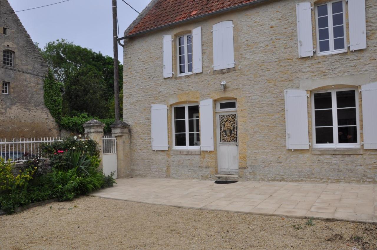 Le Petit Clos Du Bessin Longues-sur-Mer Ngoại thất bức ảnh